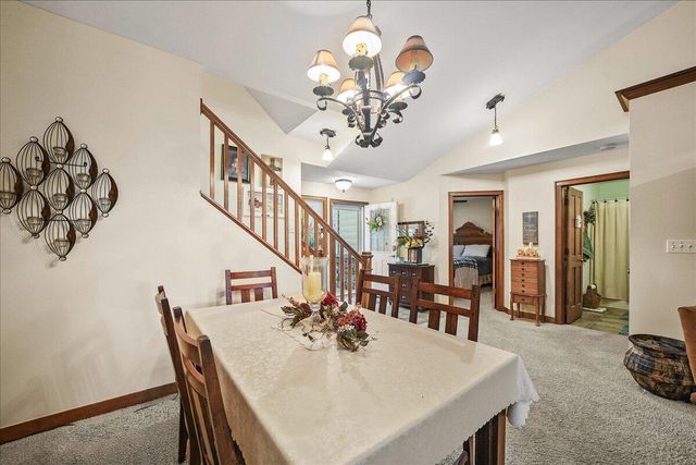 7722 Tanager Street, Hobart, IN 46342