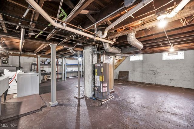 12908 Shadyway Road, Garfield Heights, OH 44125