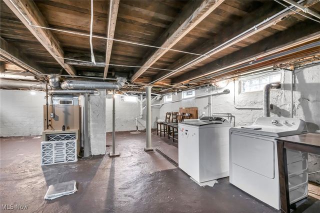 12908 Shadyway Road, Garfield Heights, OH 44125