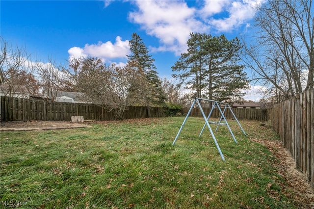 12908 Shadyway Road, Garfield Heights, OH 44125