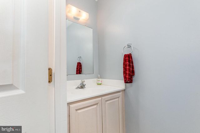 73 ISLE, North East, MD 21901