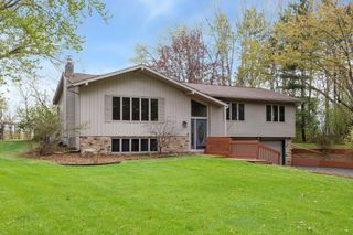 365 Casperson Drive, Hudson, WI 54016