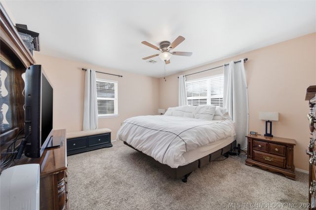 210 S Whittington Street, Salina, OK 74365