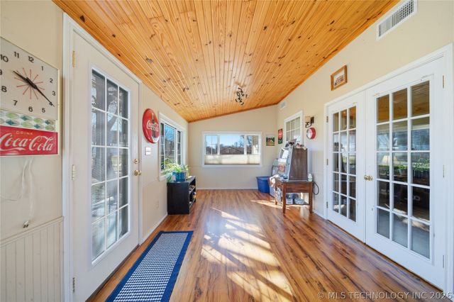 210 S Whittington Street, Salina, OK 74365