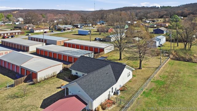 210 S Whittington Street, Salina, OK 74365