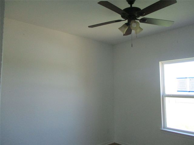 9091 County Road 151, Kaufman, TX 75142