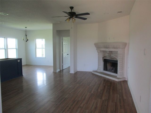 9091 County Road 151, Kaufman, TX 75142