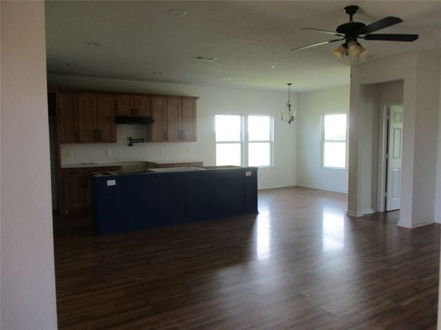 9091 County Road 151, Kaufman, TX 75142