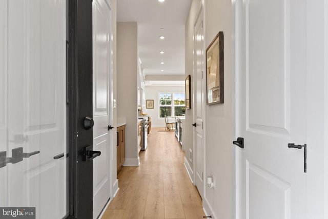 21331 BIG WOODS RD, Dickerson, MD 20842