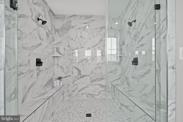 21331 BIG WOODS RD, Dickerson, MD 20842