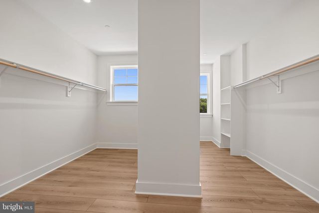 21331 BIG WOODS RD, Dickerson, MD 20842