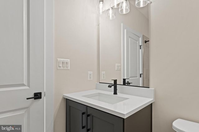 21331 BIG WOODS RD, Dickerson, MD 20842