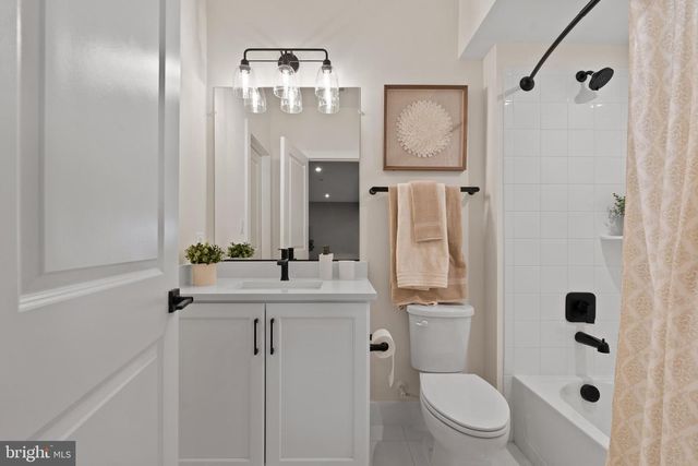 21331 BIG WOODS RD, Dickerson, MD 20842