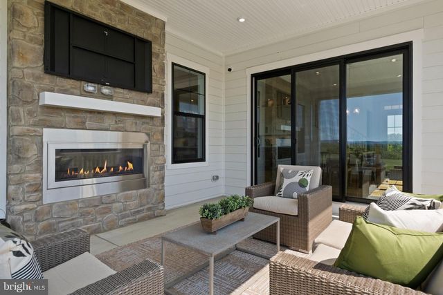 21331 BIG WOODS RD, Dickerson, MD 20842