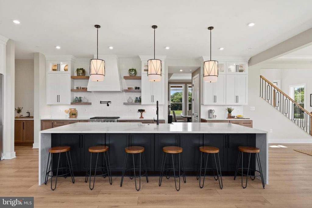 21331 BIG WOODS RD, Dickerson, MD 20842