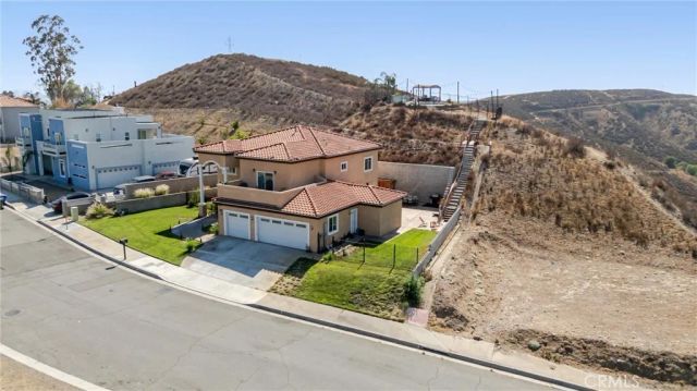 3550 Ridge Line, San Bernardino, CA 92407