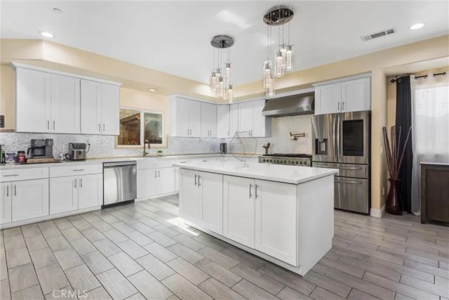 3550 Ridge Line, San Bernardino, CA 92407