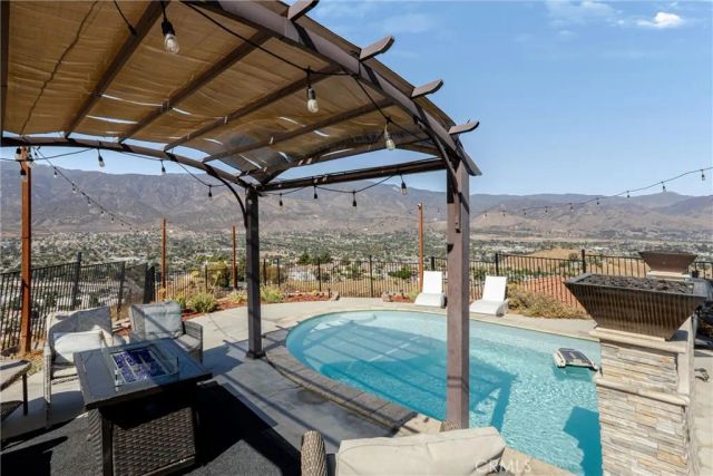 3550 Ridge Line, San Bernardino, CA 92407