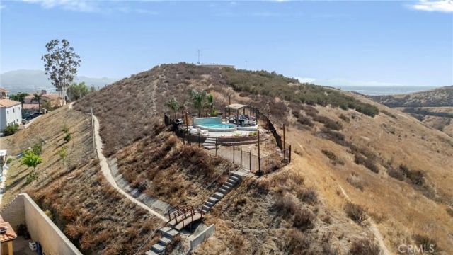 3550 Ridge Line, San Bernardino, CA 92407