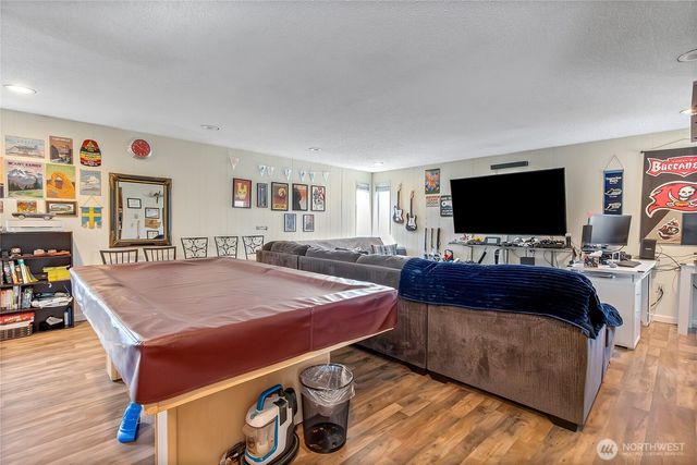 1212 4th Avenue SW, Puyallup, WA 98371