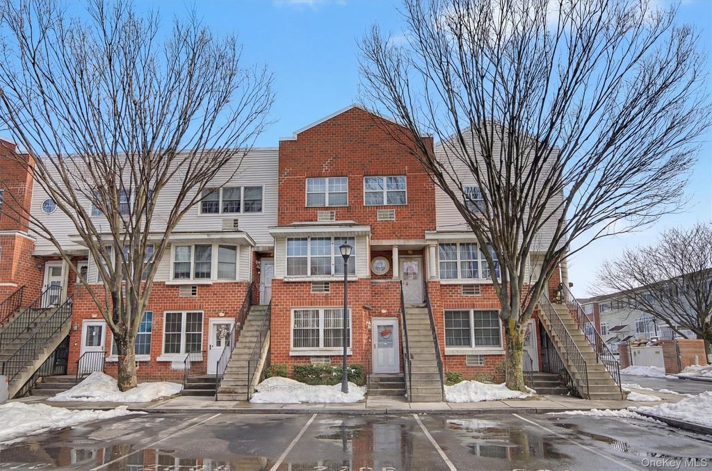 204 Sunset Boulevard 12204, Bronx, NY 10473