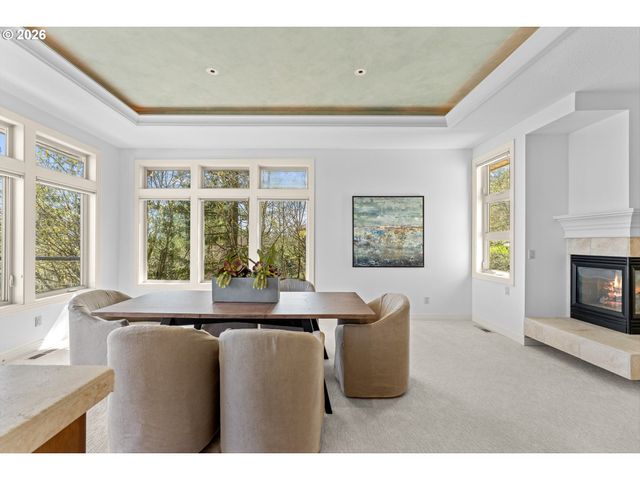 57 HIDALGO St, Lake Oswego, OR 97035