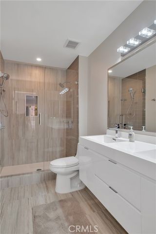 23101 Cherry Avenue 20, Lake Forest (el Toro), CA 92630