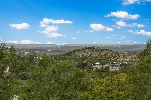 816 BUTTERCUP LN, Wimberley, TX 78676