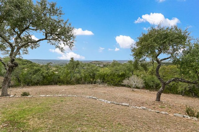 816 BUTTERCUP LN, Wimberley, TX 78676