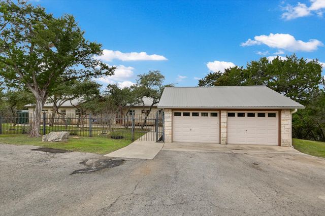816 BUTTERCUP LN, Wimberley, TX 78676