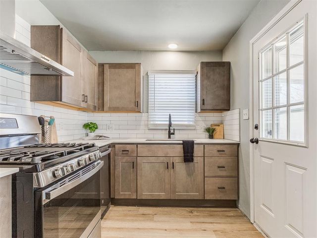 2017 Churchill Way, Oklahoma City, OK 73120