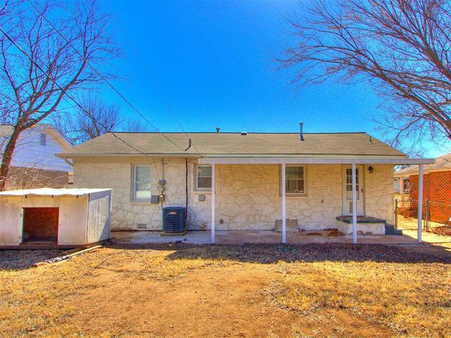 2017 Churchill Way, Oklahoma City, OK 73120