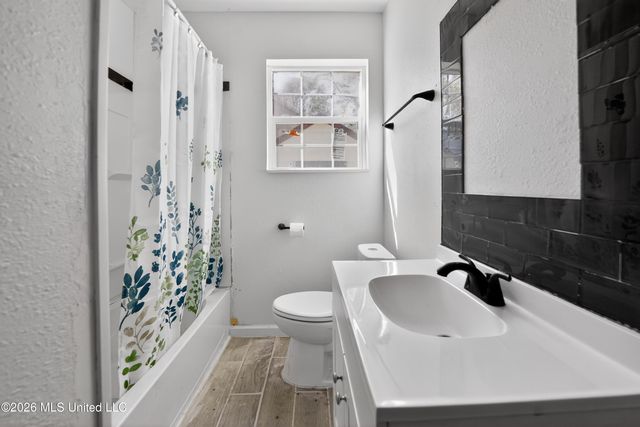 238 S Denver Street, Jackson, MS 39209