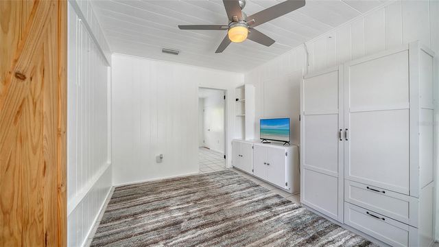 1903 OAK STREET, Sarasota, FL 34236