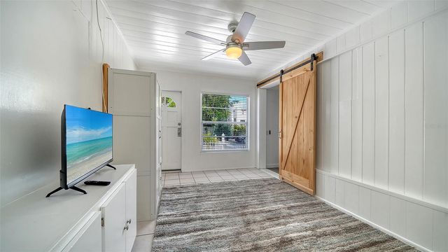 1903 OAK STREET, Sarasota, FL 34236