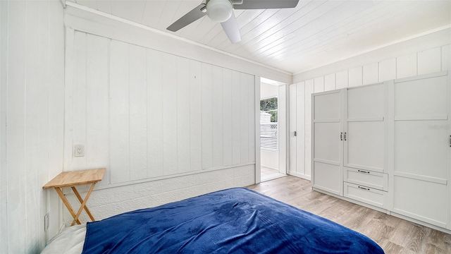 1903 OAK STREET, Sarasota, FL 34236