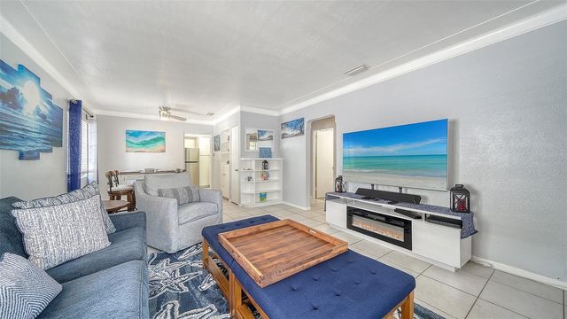 1903 OAK STREET, Sarasota, FL 34236