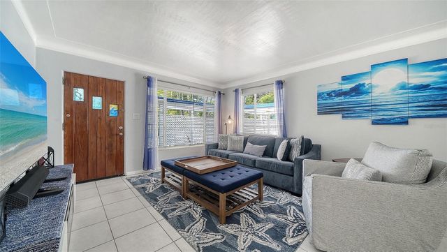 1903 OAK STREET, Sarasota, FL 34236