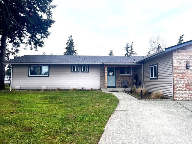 790 NW Dory Drive, Oak Harbor, WA 98277