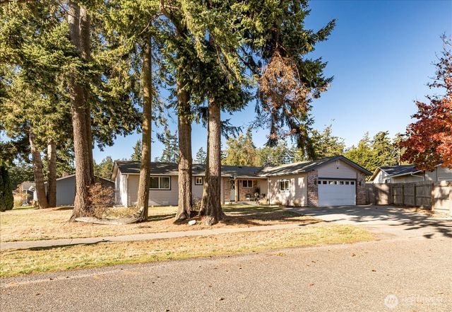 790 NW Dory Drive, Oak Harbor, WA 98277