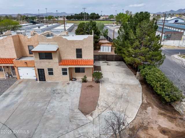 2081 Nehemiah Court, Las Cruces, NM 88001
