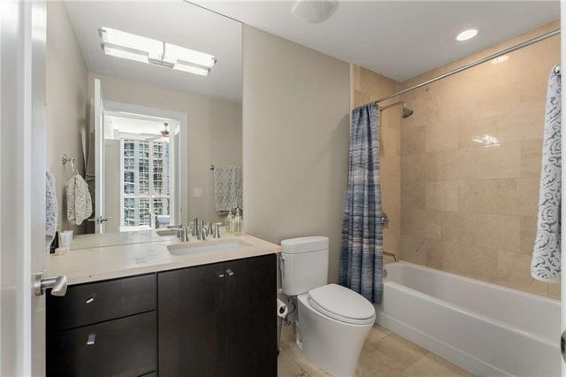 3325 PIEDMONT Road NE 2006, Atlanta, GA 30305