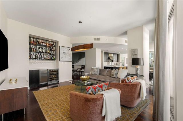 3325 PIEDMONT Road NE 2006, Atlanta, GA 30305