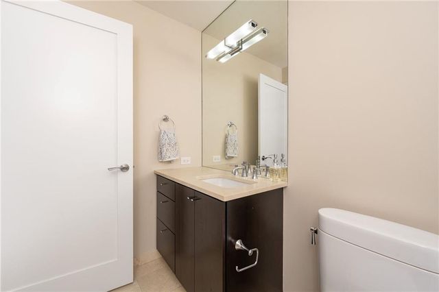 3325 PIEDMONT Road NE 2006, Atlanta, GA 30305