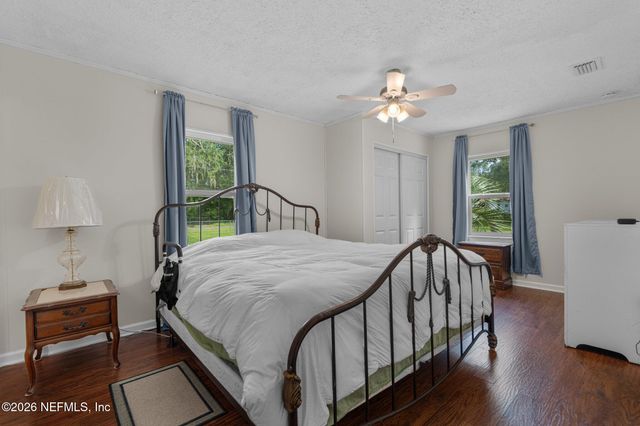 1727 ELSIE Street, Green Cove Springs, FL 32043