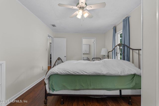 1727 ELSIE Street, Green Cove Springs, FL 32043