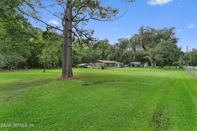 1727 ELSIE Street, Green Cove Springs, FL 32043