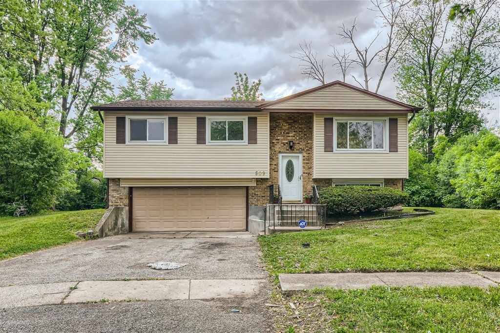 509 Barbara Court S, University Park, IL 60484