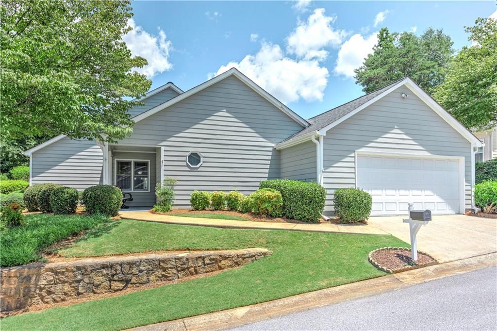 16 Alicia Court, Marietta, GA 30062