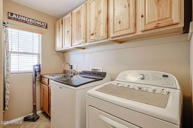 18140 W BUCKHORN Drive, Goodyear, AZ 85338